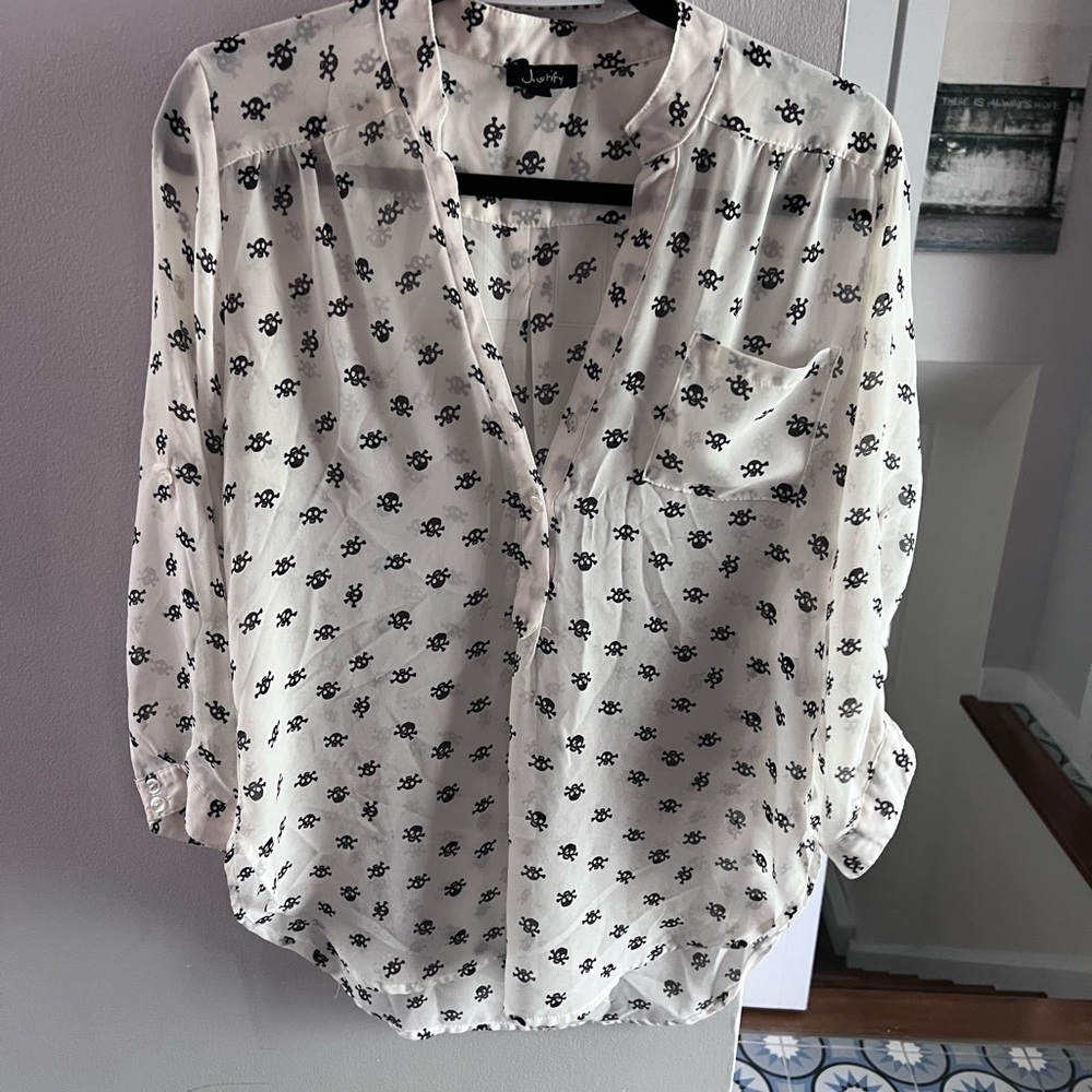 JoyLab White and Black 3/4 Sleeve Blouse with Mandarin Collar